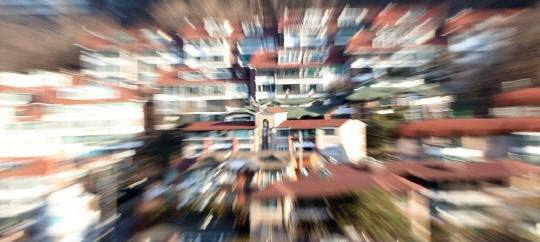 정부의 고밀 개발 소식에 빌라 가격이 11년 만에 최대 상승폭을 기록하고 있다. 사진은 서울의 빌라촌 모습. <연합뉴스>